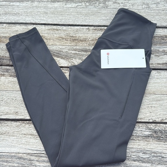 Lululemon Align High-Rise Pant with Pockets 28"
Graphite Grey size 6 NWT - Picture 1 of 6